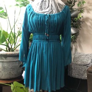 Fashion Fuse Long Sleeve off-shoulder mini dress